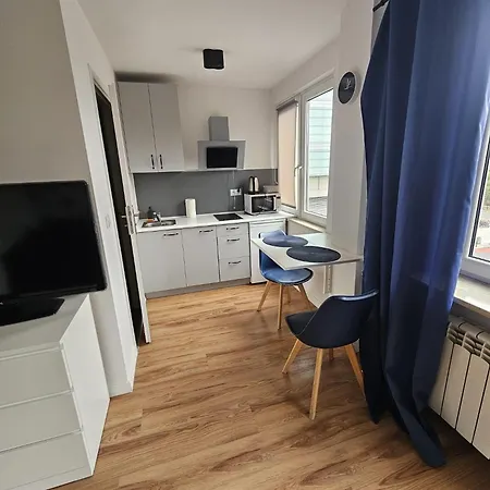 Nadia Apartment *